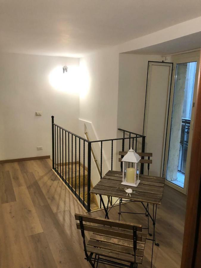 Athmosfera Nova 18 Hotel Наполи Екстериор снимка