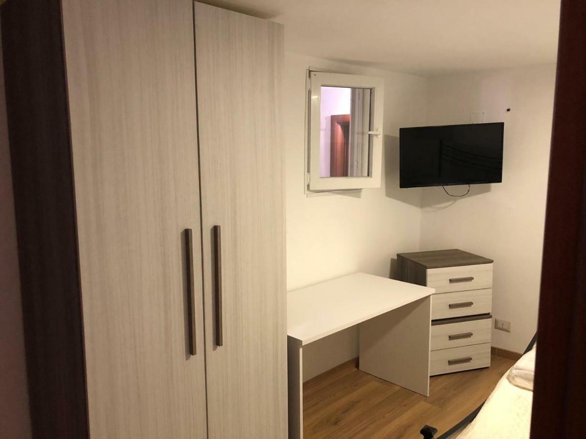 Athmosfera Nova 18 Hotel Наполи Екстериор снимка
