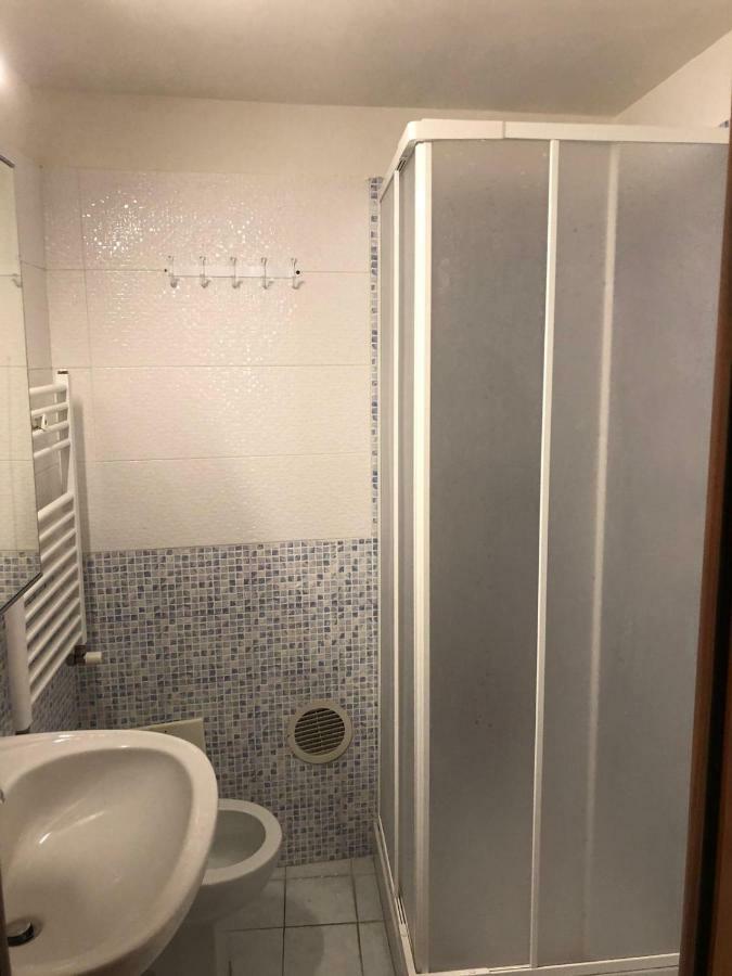 Athmosfera Nova 18 Hotel Наполи Екстериор снимка